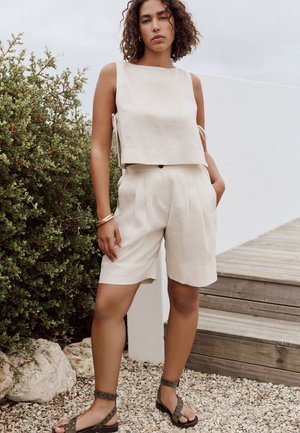 Next REGULAR FIT  - Pluus - natural