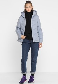 icebreaker MERINO 200 MID WEIGHT OASIS HALF ZIP - Undershirt - BLACK