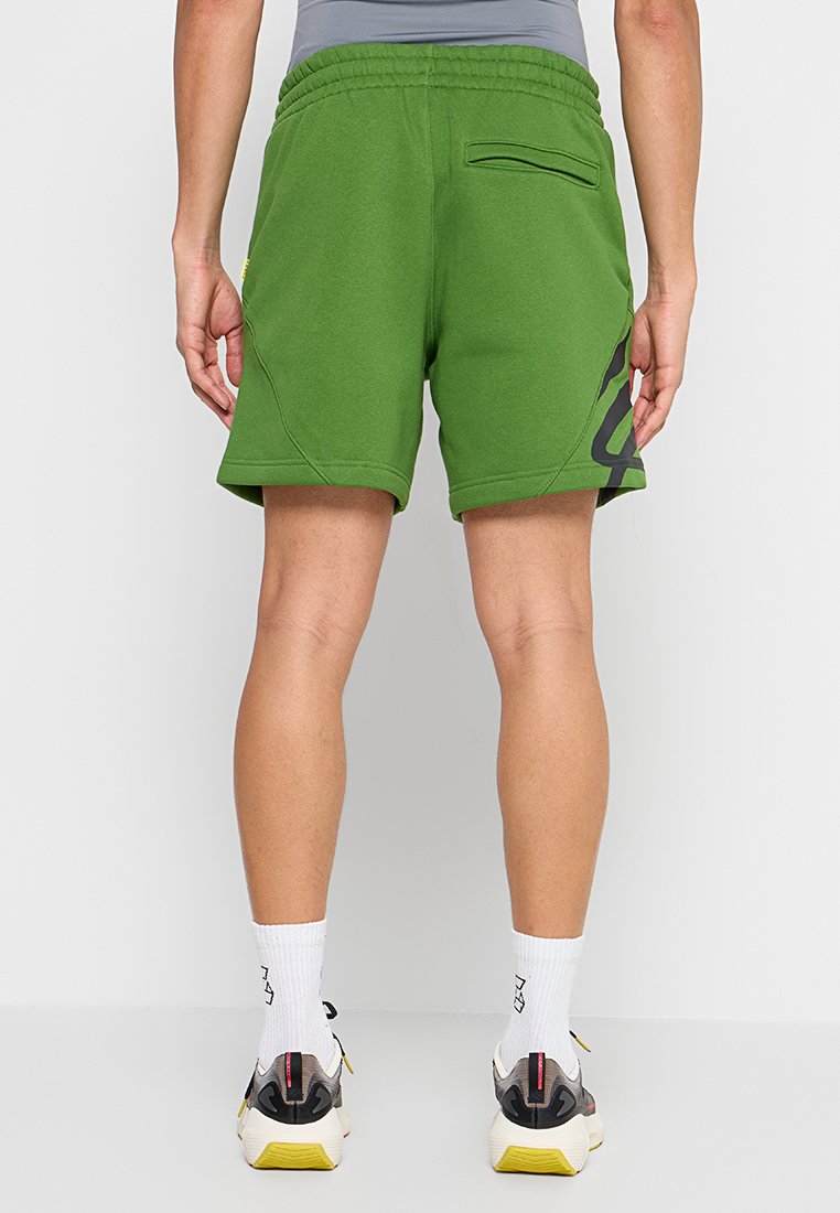 Kurze Sporthose