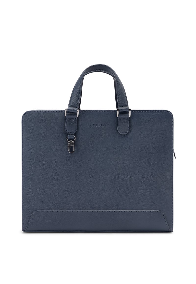Marineblaue Ledertasche mit zwei oberen Griffen, silberner Hardware und einer strukturierten Oberfläche. Auf der Vorderseite verfügt sie über ein dezentes Markenembossing.