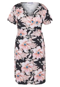 Sukienka w kwiaty z czarnym tłem, dużymi różowymi kwiatami z niebieskimi akcentami, krótkimi rękawami i wiązaniem w talii. Miękka tkanina.
