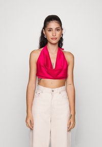 Vero Moda Petite VMKAREN ULLA HALTERNECK - Blusa - love posion