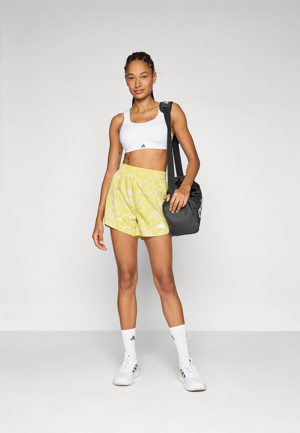 TRAIN ESSENTIALS ALL OVER PRINTED WORKOUT SHORT - Sports shorts - beige4