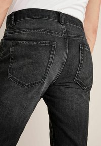 Next Vaqueros rectos - mottled black