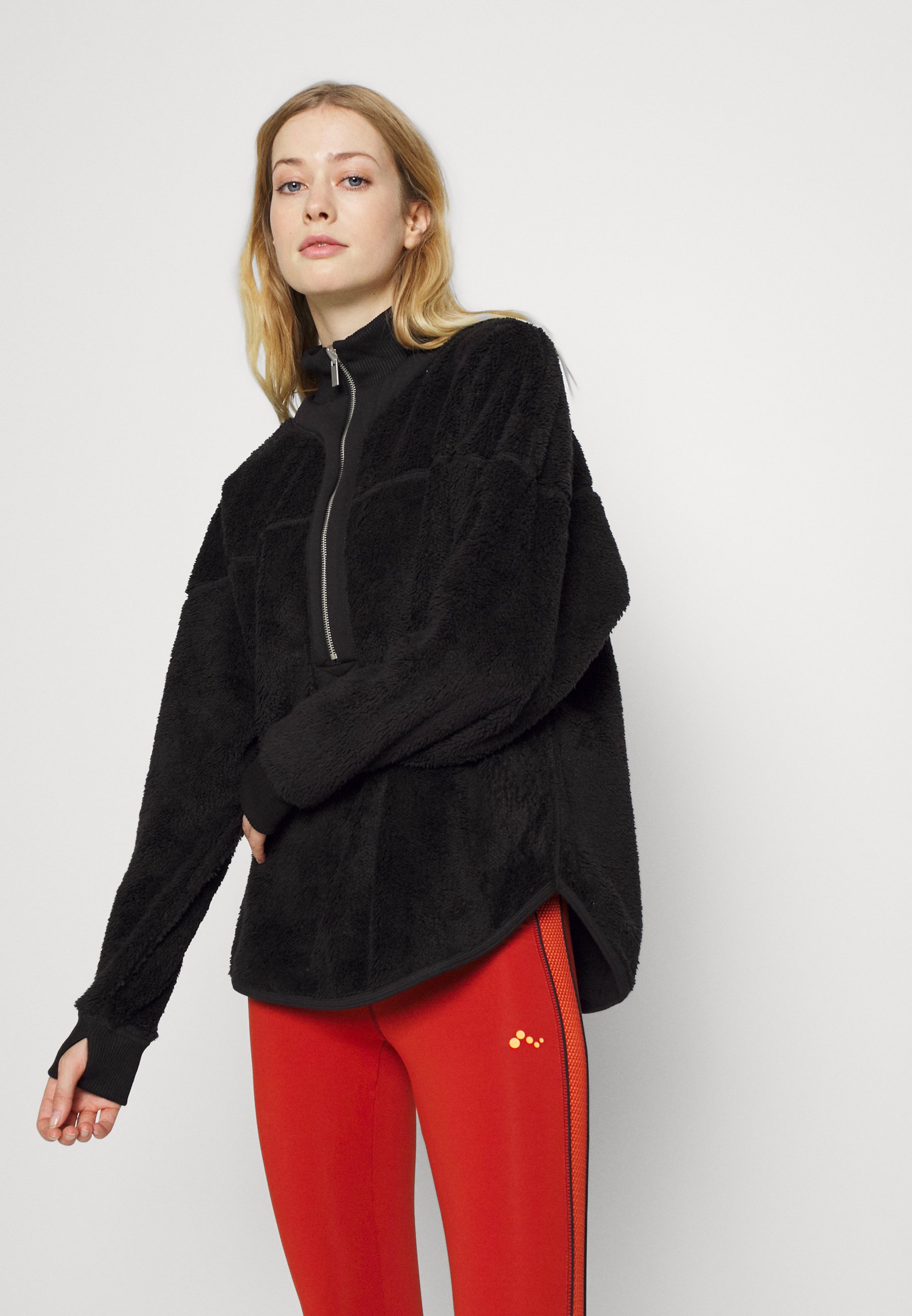 Cotton On Body REVERSIBLE SHERPA HALF 