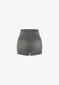 No seleccionado, black jeans seams on tone