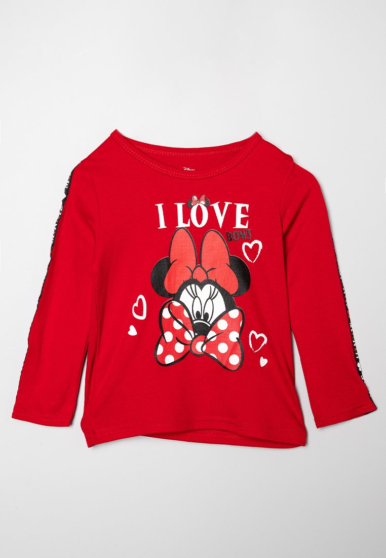 Rotes Langarmshirt mit einem großen Grafik von Minnie Mouse, einem gepunkteten Bogen, dem Text "ICH LIEBE BOWS" und Herz-Akzenten. Aus weichem Stoff.