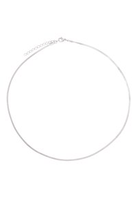 Collana in metallo argento caratterizzata da un design a catena liscio e flessibile, dotata di un gancio a moschettone e lunghezza regolabile tramite un'estensione della catena.