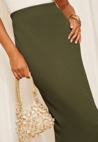 Friends Like These MIDI - Pouzdrová sukně - khaki green