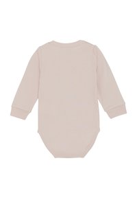 Långärmad babybodysuit i mjuk ljusrosa tyg, med rund halsringning och rundad nederkant. Slät struktur utan synliga mönster.