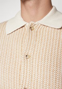 Les Deux EASTON - Camicia - camel/ivory