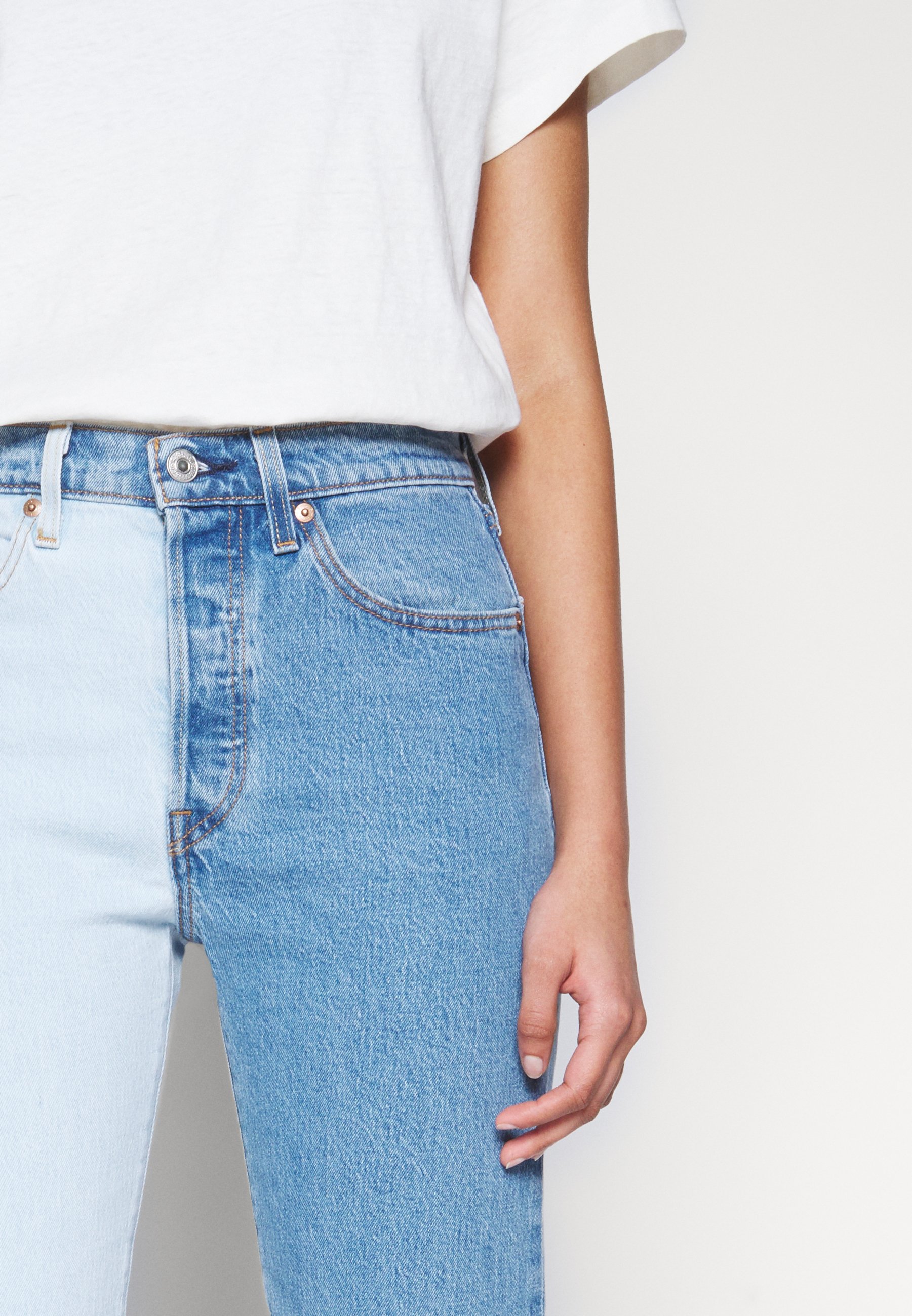 Levi's® 501® CROP - Straight leg jeans 