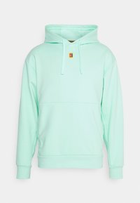 Sweat à capuche vert menthe en tissu doux, avec une poche kangourou, des cordons ajustables et un petit logo coloré à l'avant.