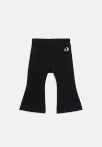 Pantaloni neri a campana realizzati in morbido cotone con una vita elastica, dotati di un piccolo logo rosso e bianco sulla parte sinistra dell'anca.