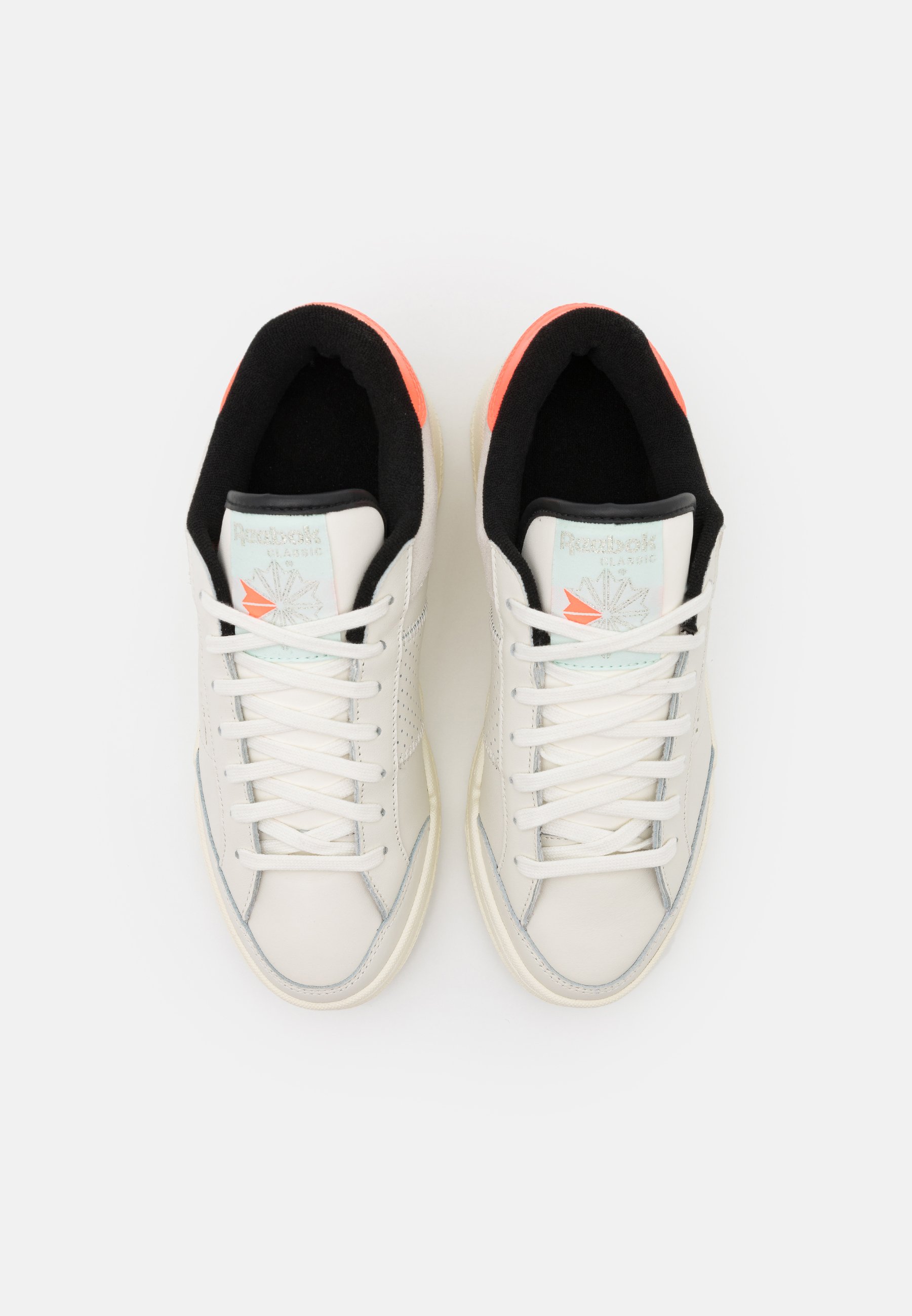 reebok ventilator fluor