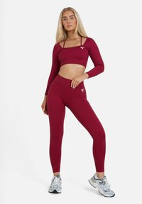 SQUATPROOF CONVEY SEAMLESS - Leggings - wine