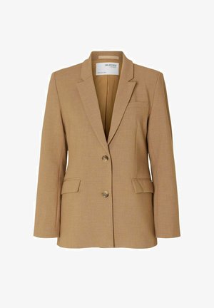 Tan blazer gemaakt van textuurstof, met een sluiting met één knop, gekartelde revers en twee voortassen. Ontworpen met een getailleerde pasvorm.