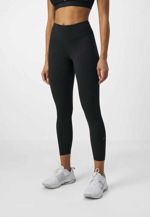 Nike Malla de mujer One Negro — photo 4