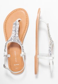 New Look Wide Fit Varvassandaalit - white