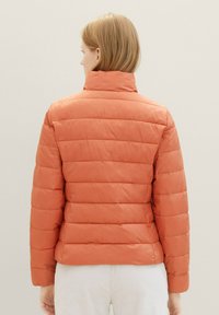 TOM TAILOR Winterjacke - dusty apricot