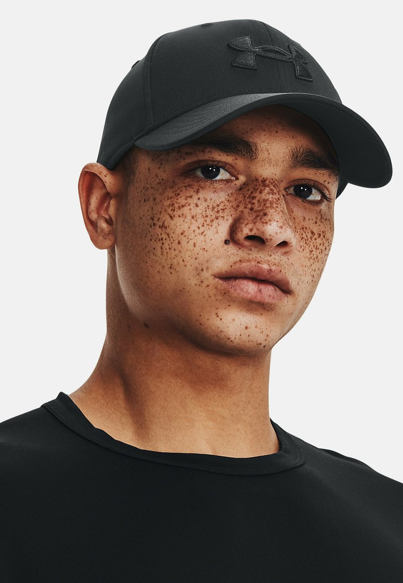 Under Armour BLITZING LOW - Cap - black