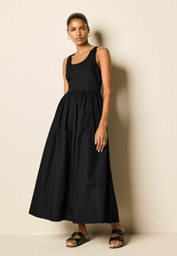 Next SUMMER - REGULAR FIT - Velika haljina - black