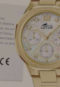 Lotus Montre à aiguilles - goldfarben
