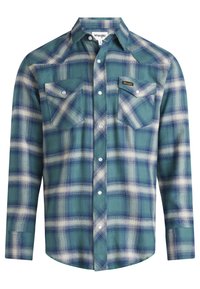Blauwe en groene geruite flanellen shirt met lange mouwen, twee borstzakken, drukknoopsluitingen en een zachte textuur. Wrangler-logo op de zak.