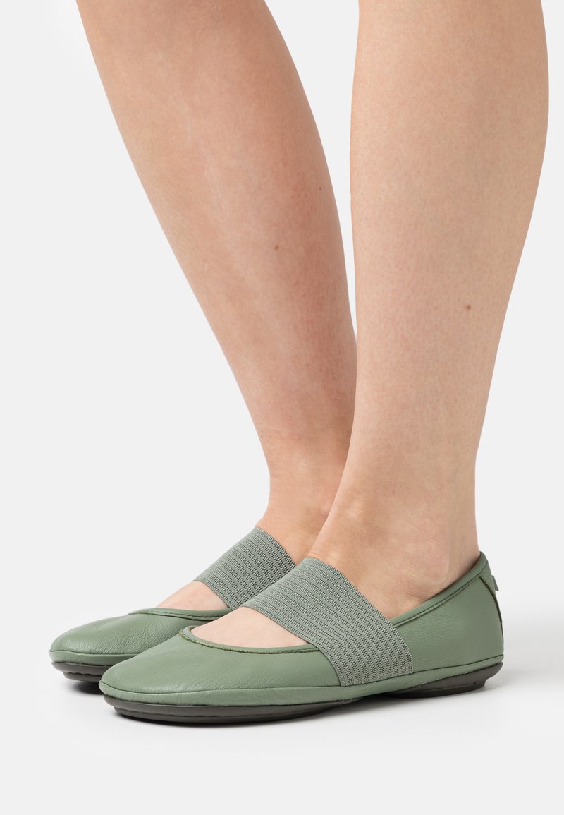 Camper RIGHT NINA - Ballerinaskor med remmar - medium green