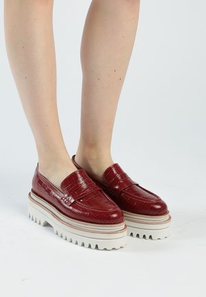 Slip-ons - bordeaux