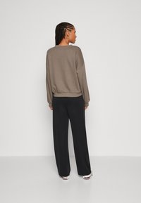 GAP JAPAN - Sweatshirt - brown