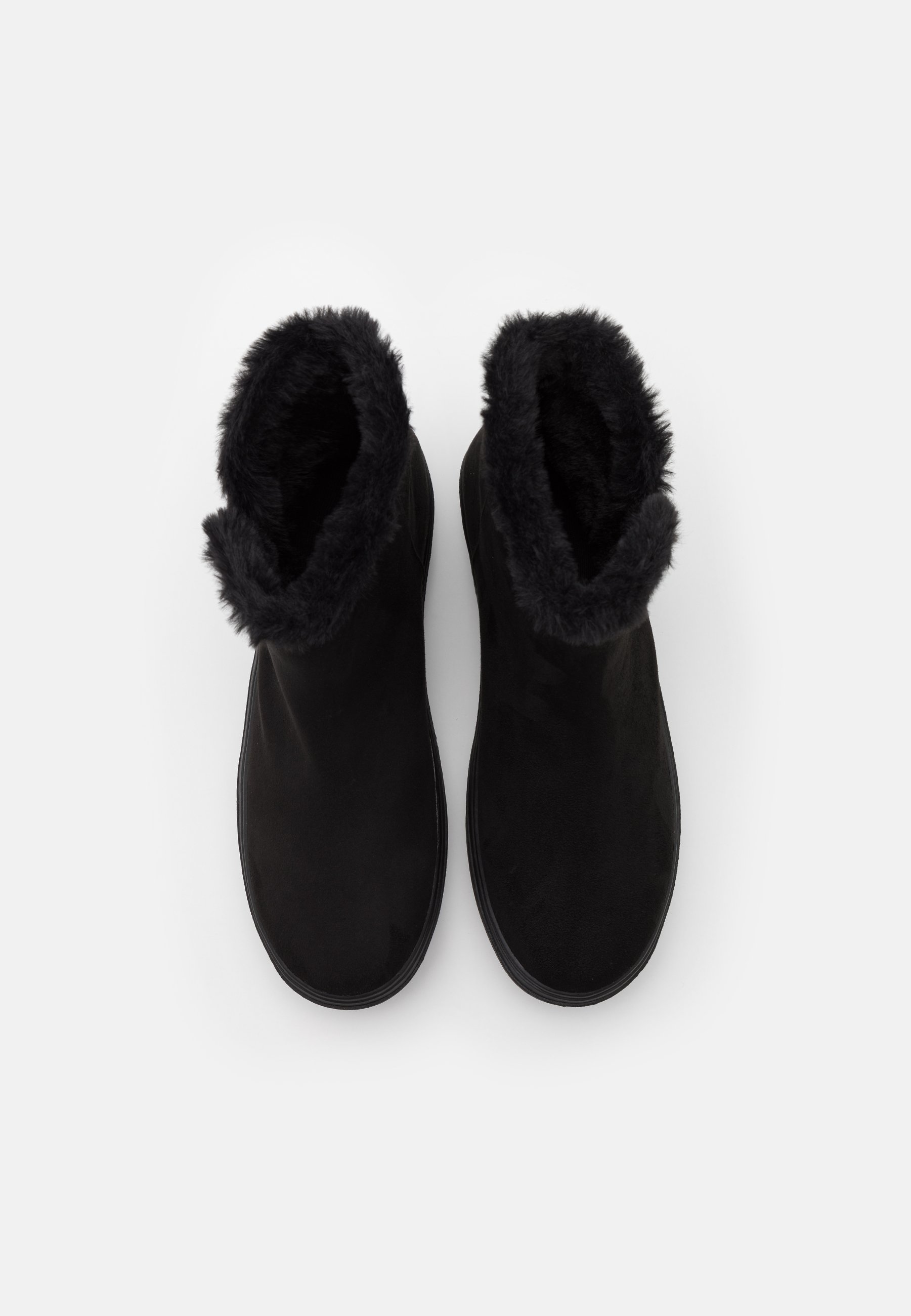 cheap fluffy boots