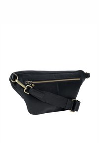 Marsupio in pelle nera con una superficie liscia, dotato di una zip in ottone, cinturino regolabile e design morbido.