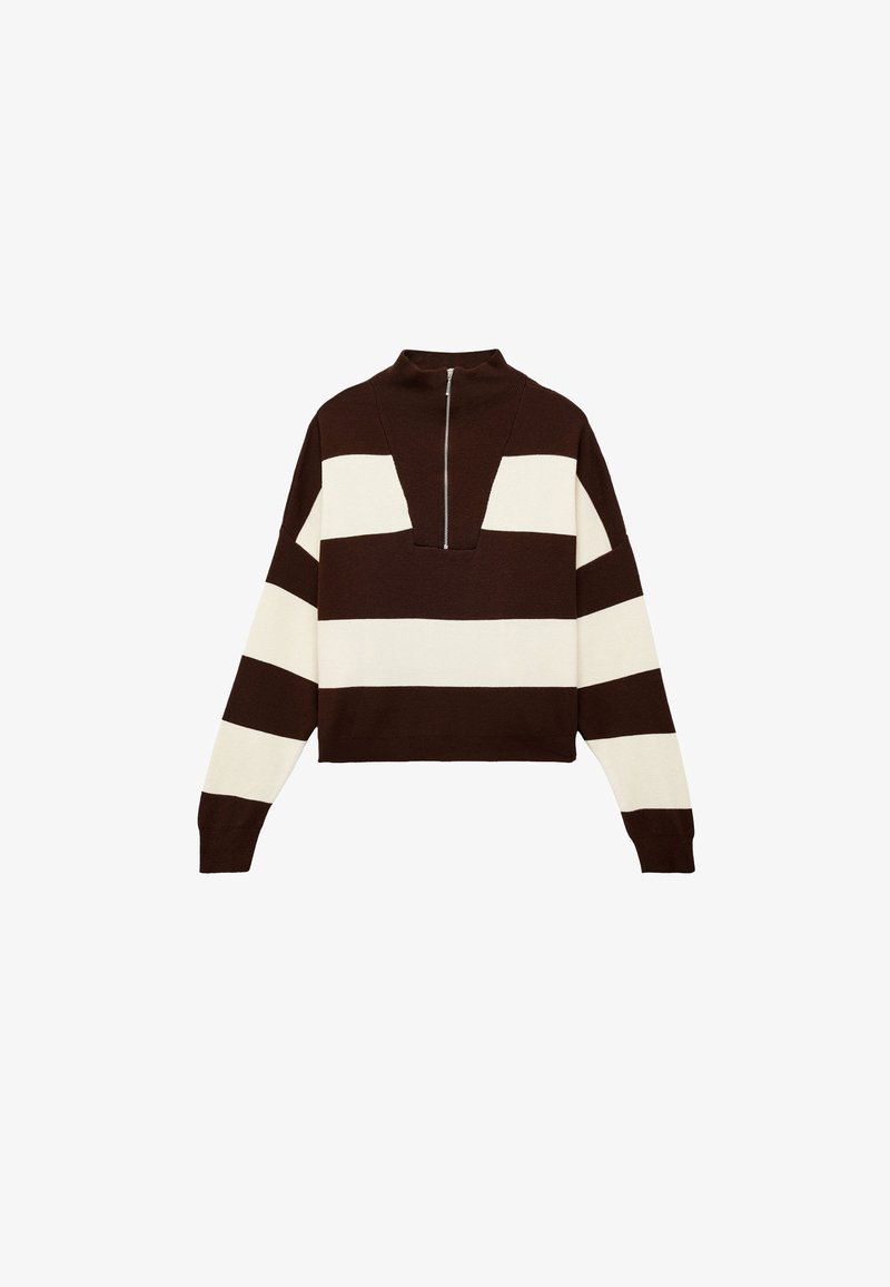 Gestreifter Pullover in Braun und Creme mit hohem Kragen und einem Viertel-Reißverschluss an der Vorderseite. Weiche Textur, weite Ärmel und verkürzte Länge.