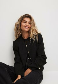 NA-KD Bleizers - black