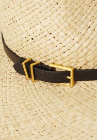 Ted Baker HARIETI BUCKLE DETAIL HAT - Hoed - natural