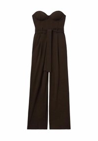 Brun jumpsuit med en figursydd strapless bodice, vida ben och ett knytbälte i midjan. Slät textur och enfärgad.