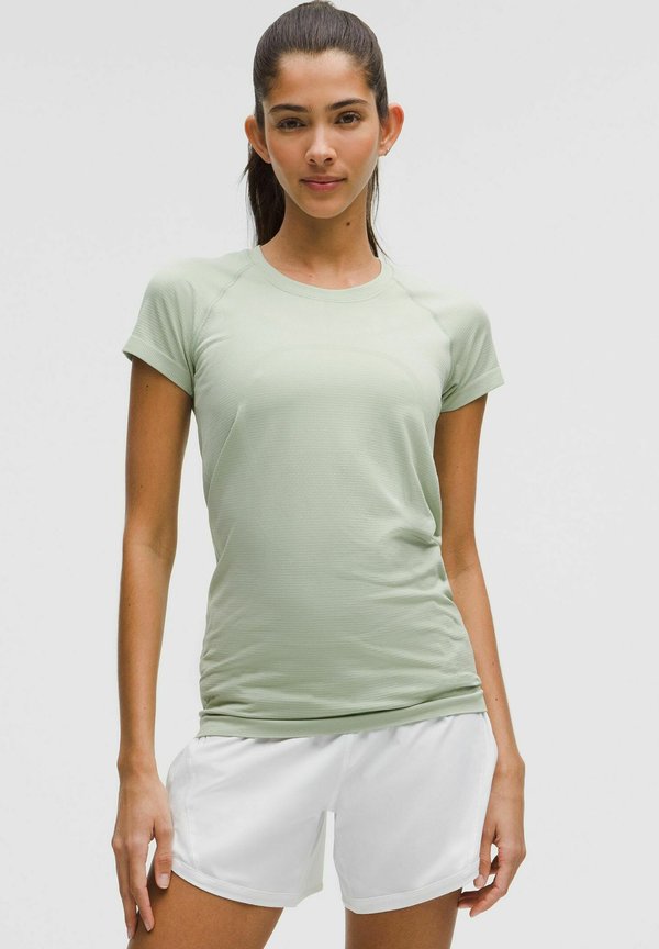 SWIFTLY TECH 2.0 - Sport T-Shirt