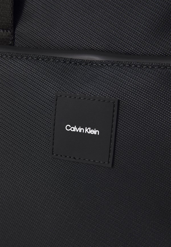 ESSENTIAL LAPTOP BAG - Briefcase2