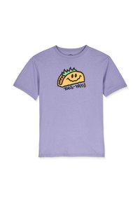 Paarse katoenen t-shirt met een glimlachende taco grafiek met groene accenten en de tekst "Tres-Yay!" in zwart, ronde hals, korte mouwen.