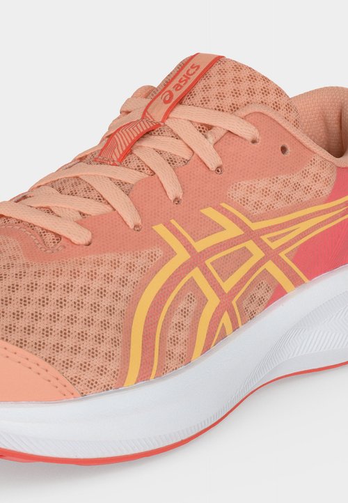 ASICS PATRIOT 14 UNISEX - Road running shoes - cantaloupe/watermelon — photo 7