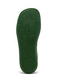 Zielona gumowa podeszwa z bąbelkowatymi wzorami i teksturowaną powierzchnią. Posiada okrągłe logo oraz wypukły rozmiar "28" na boku.