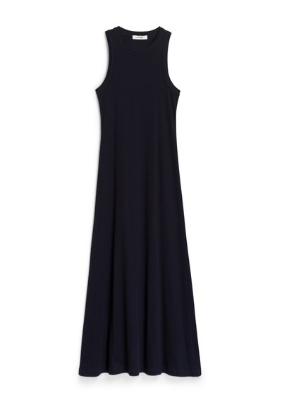 Abito lungo senza maniche di colore blu navy, realizzato in morbido tessuto elasticizzato, con scollatura tonda, silhouette fluida e senza motivi o decorazioni visibili.