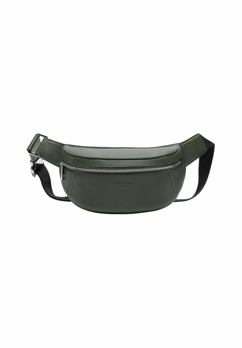 Grüne Leder Hüfttasche mit runder Form, Reißverschluss-Vorderfach, verstellbarem Tragegurt und glatter Textur. Logo auf der Seite geprägt.