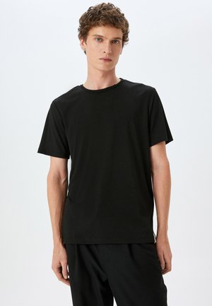 Camiseta básica - black