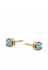 Złote kolczyki-stud z okrągłym kamieniem turkusowym, pewnie osadzonym w przypominającym szpon wykończeniu z gładką powierzchnią.