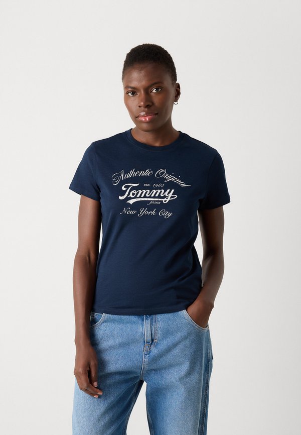 ESSENTIAL LOGO TEE - Print T-shirt3