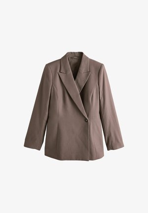 Veste blazer taupe à un seul bouton avec larges revers et manches longues sur fond blanc uni.