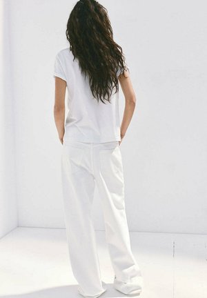 Mango, ADULT - Jean boyfriend - white