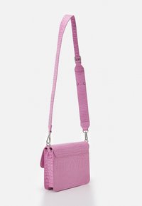 HVISK CAYMAN POCKET TRACE - Taška s příčným popruhem - pastel purple